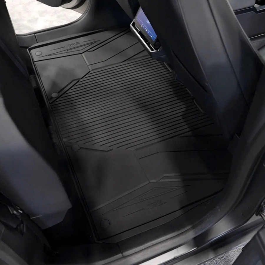 3W floor mat installed in our Cybertruck